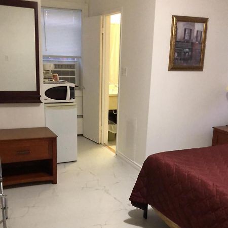 Traveller'S Motel Парри-Саунд Экстерьер фото