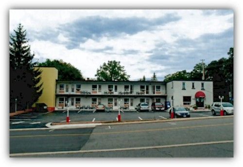 Traveller'S Motel Парри-Саунд Экстерьер фото